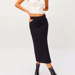 UO Delia V-Strap Knit Midi Skirt size L